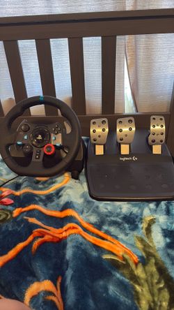 Logitech racing wheel and pedals