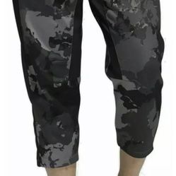 Adidas Continent Camo City Cropped Jogger Pants Mens 