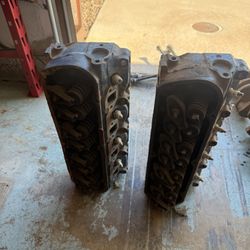 1968 Ford 302 Heads