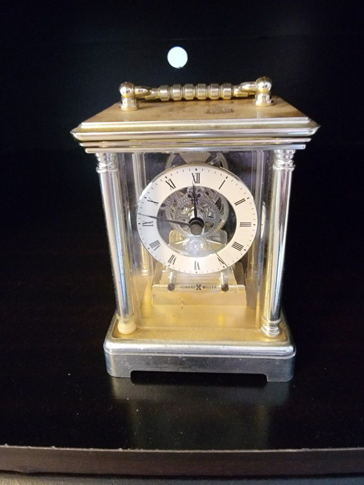 Vintage Glass Howard Miller Clock 613-134 West Germany 
