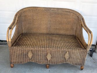 Wicker Rattan Loveseat Settee vintage