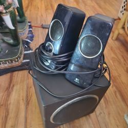 Logitech Computer Speakers 2.1 with woofer.