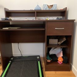 Desk With Keyboard Tray And Drawer
