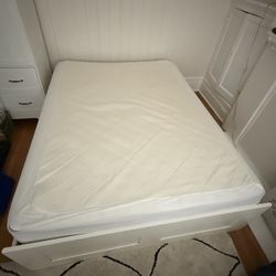 3 Queen Beds Available Or Just buy one mattress and box springs — Like New — Venice/Santa Monica Pickup