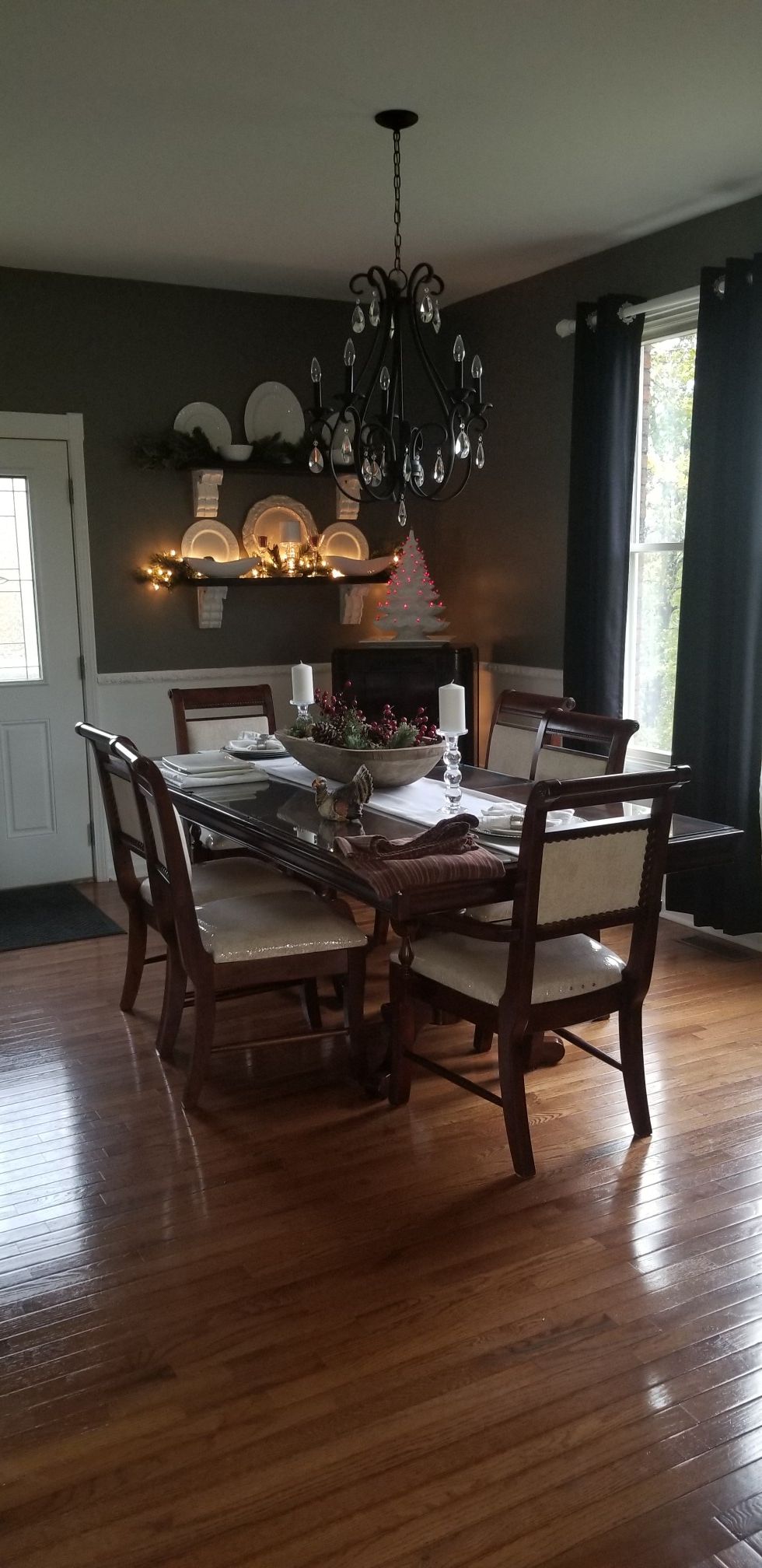Ashley, cherry dinning table and six chairs