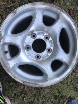 Ford F-150 wheels.