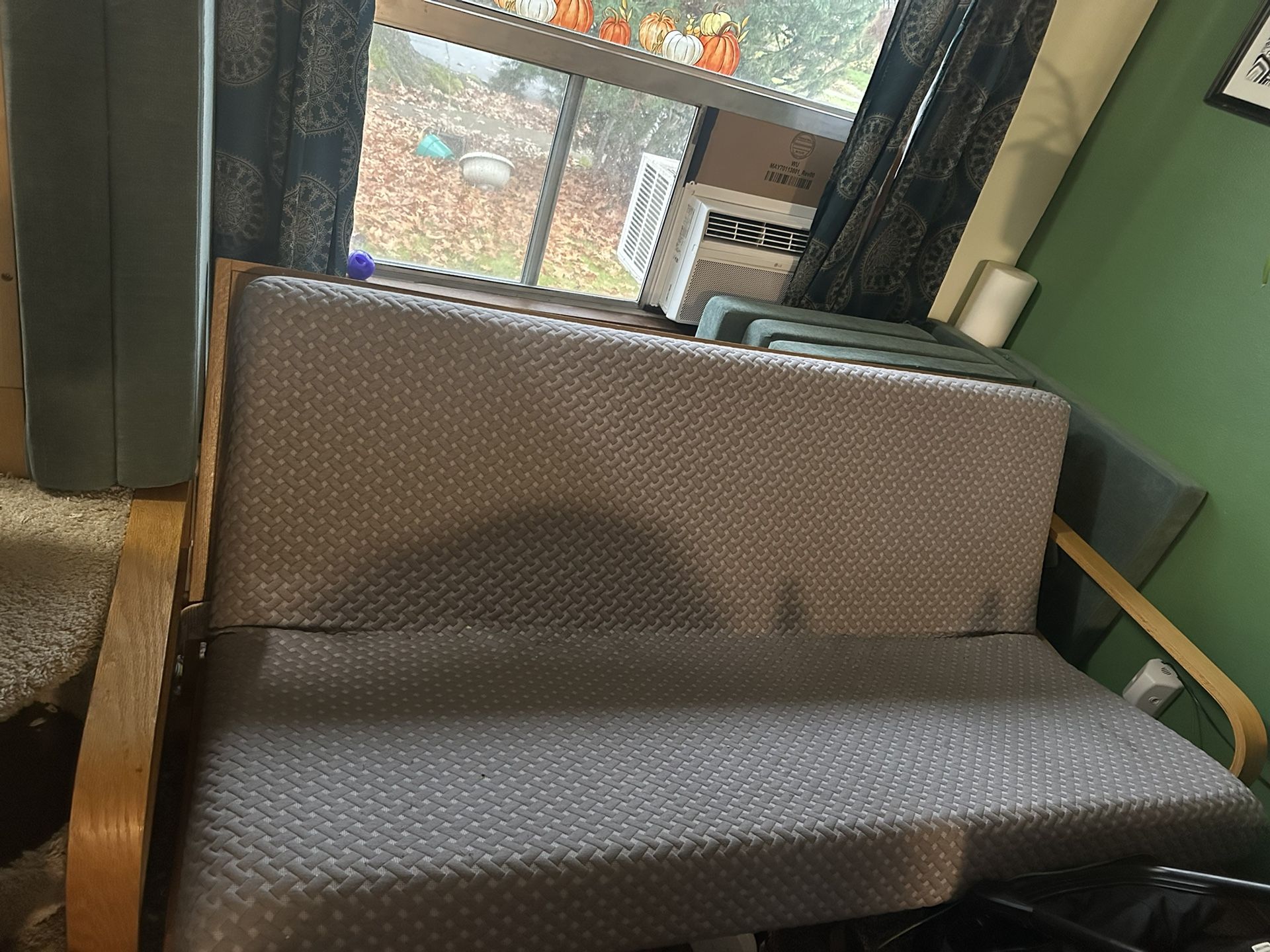 Full Size Wood Futon