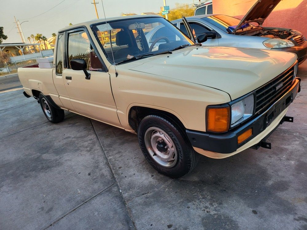 1986 Toyota Pickup