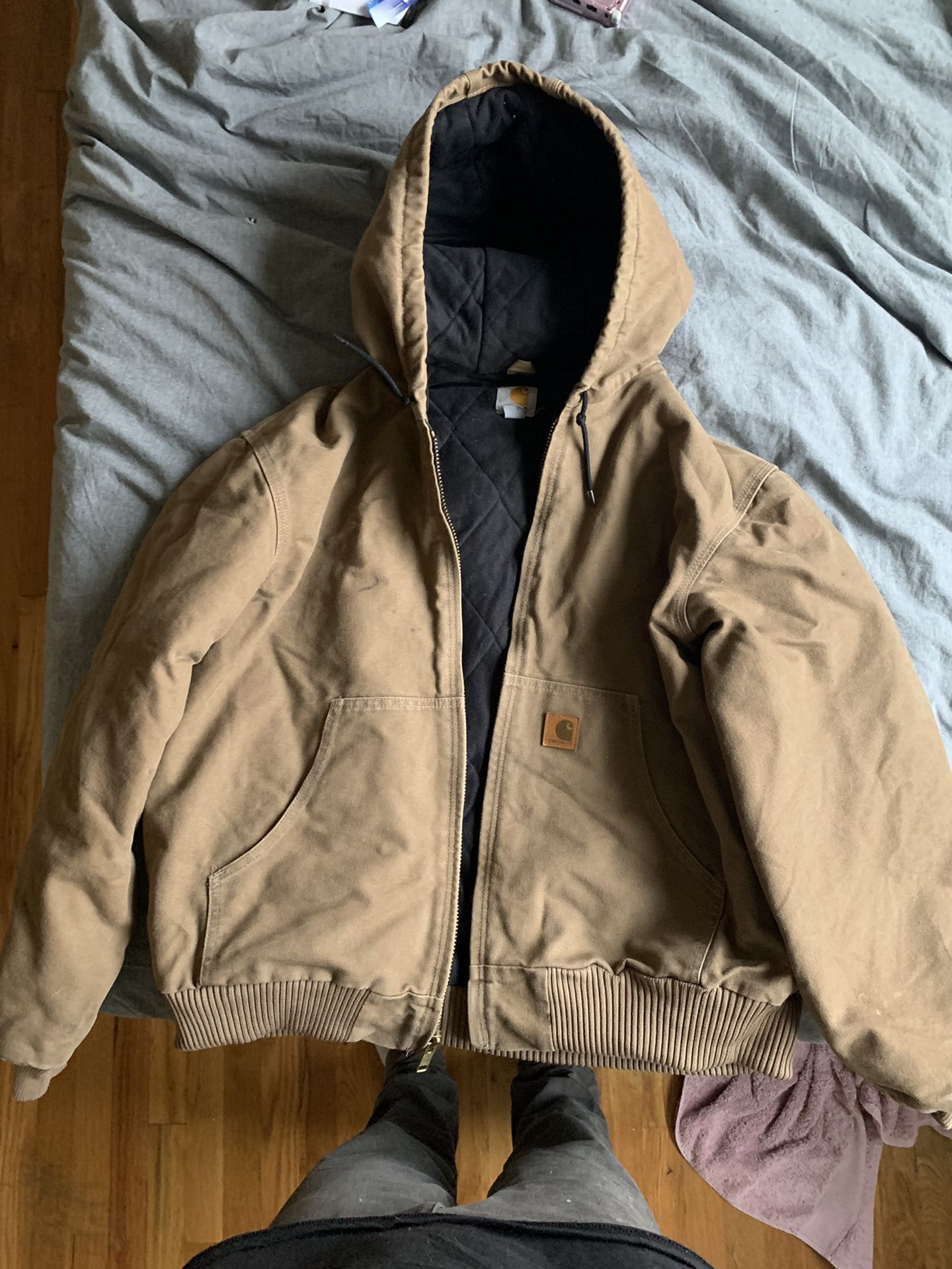 Large Carhartt In Great Condition
