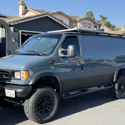 1998 Ford E-350