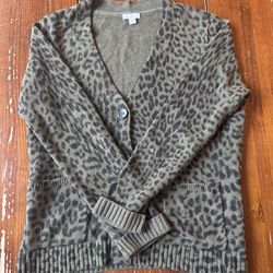 J. Jill Women's Leopard Print Cardigan Sweater Size Small with Button Front