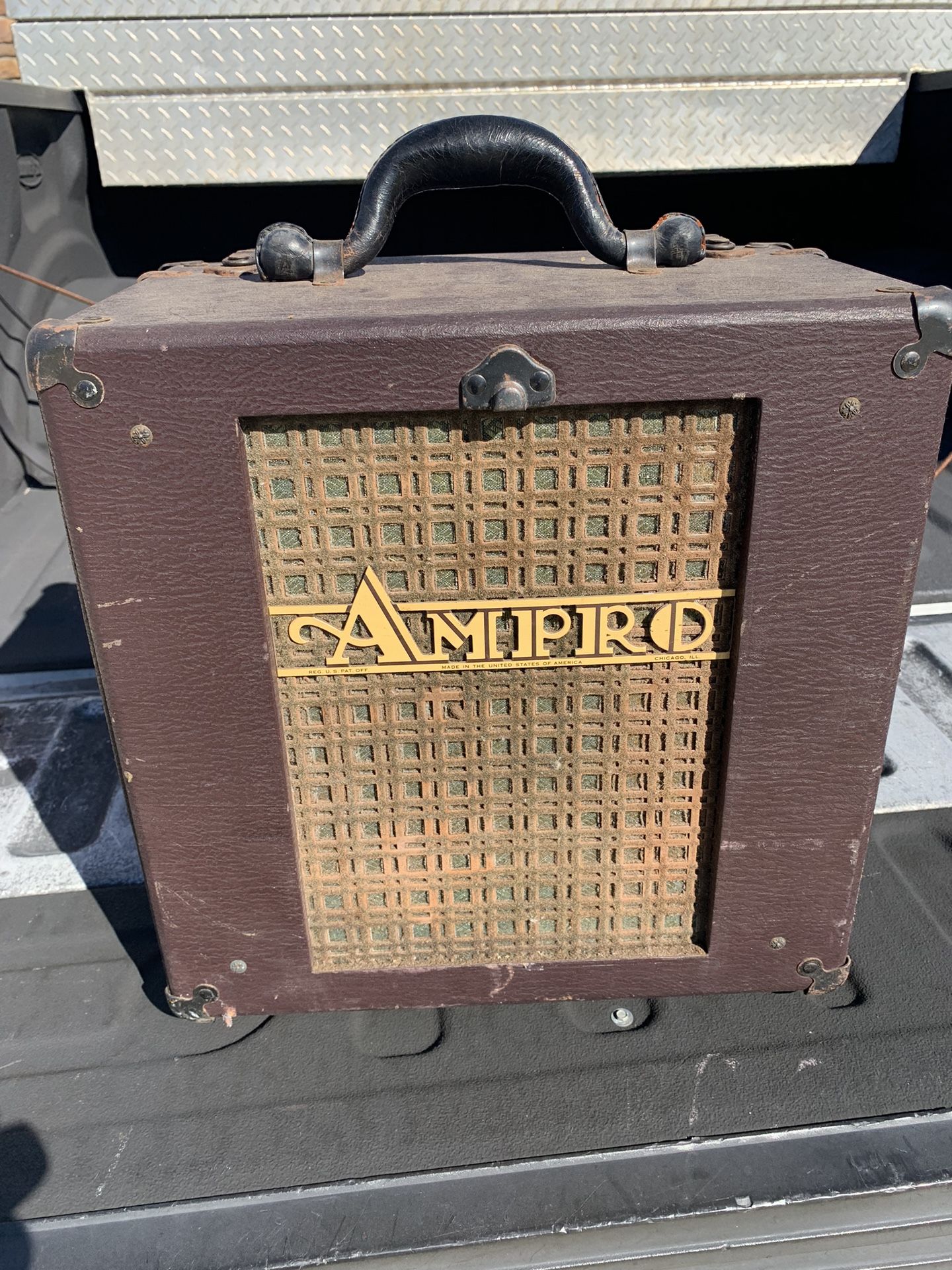 Ampro Speaker
