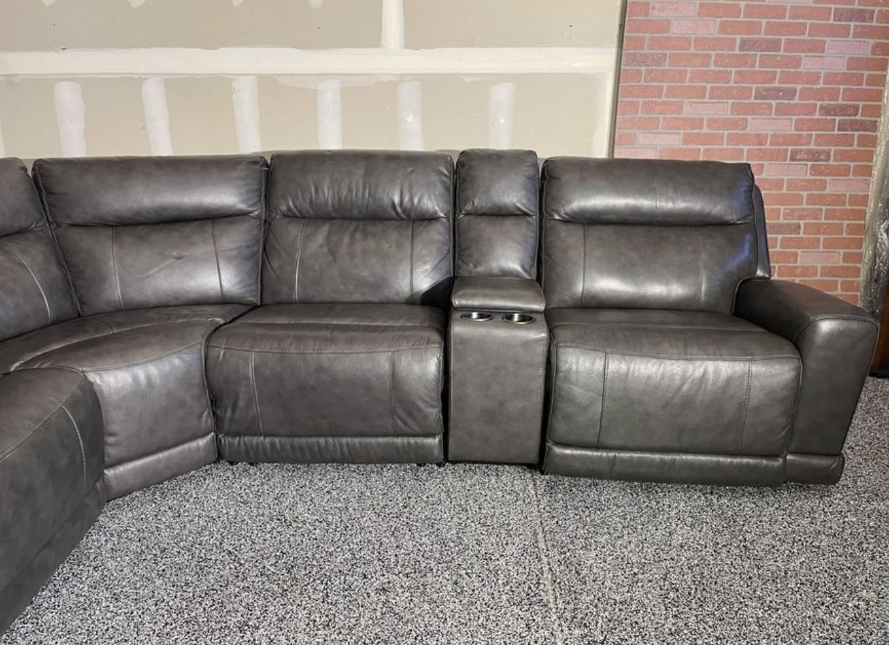 Free Delivery Lauretta 6piece Leather Power Reclining Sectional with