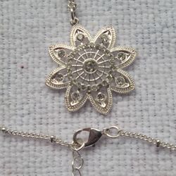 Silvertone Necklace With Rhinestones 