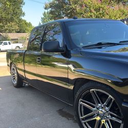 2005 Gmc Sierra 7,500 O Mejor Oferta 