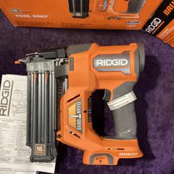 🧰🛠RIDGID 18V Brushless 18-Gauge 2-1/8” Brad Nailer w/CLEAN DRIVE-LIGHTLY USED!-$150!🧰🛠
