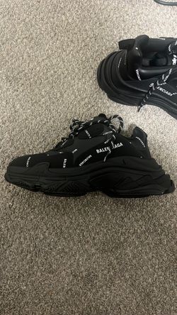 Balenciaga triple S