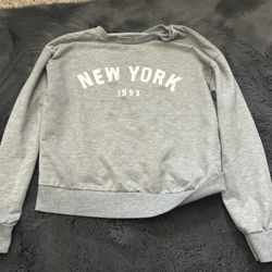Grey & white Brandy Melville New York sweatshirt