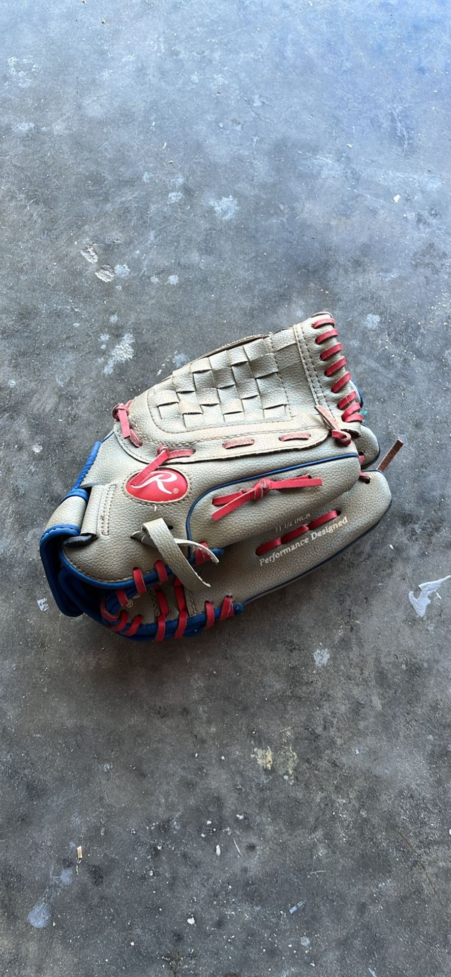 Rawlings 11 1/2 inch Youth Baseball Glove