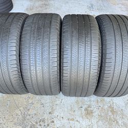 Four Premium Tires 275/40/22 Pirelli Scorpion Zero PNCS With 60-70% Left Good Deal Range Rover • 