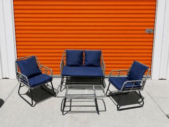 Patio furniture set