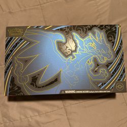 Pokémon Charizard Ultra Premium Collection Box (No Card Packs, Promo Cards, and TCG Code)