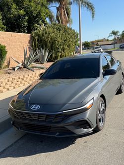 2025 Hyundai Elantra