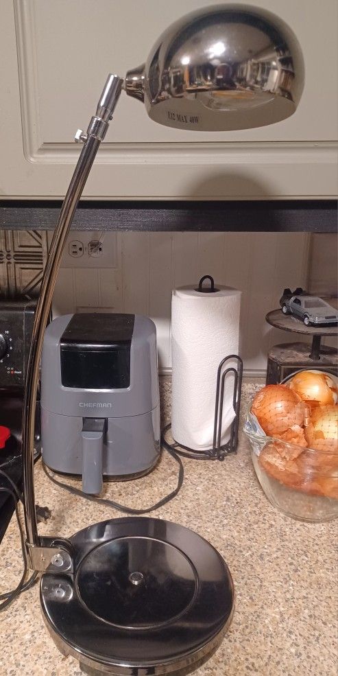 Desk Lamp With Telescoping Arm And Magnetic Rotating Base