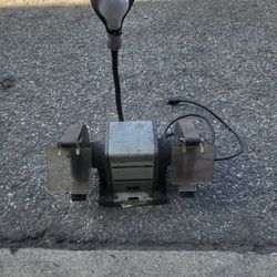 Craftsman Bench Grinder 1/2 Horsepower 110v With Light / Lamp Tool Shop Garage Tools