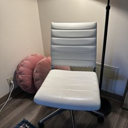 Adjustable Seat Office Chair With White  Faux Leather And Silver Frame