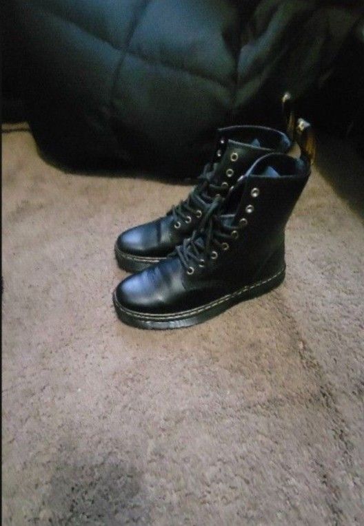 Women's Boots
