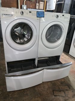 WHIRLPOOL front load washer and electric dryer with pedestal in excellent conditions