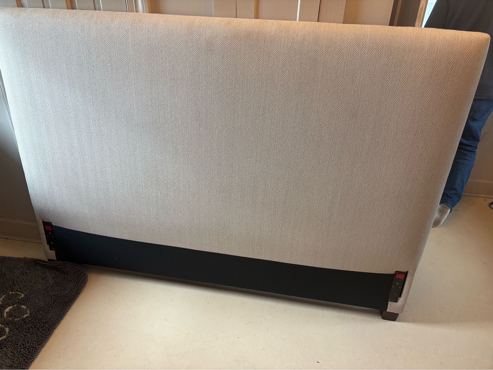 Pottery Barn Standard King Bed Head Board