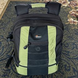 Camera Bag - Lowepro CompuDaypack 