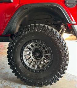 wheels & tires