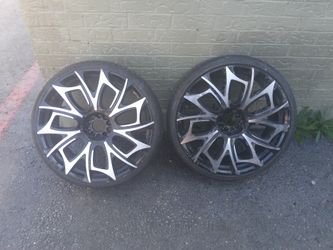Rines Para 5 Birlos Universales Son 22. Las Llantas Son 245/30R 22