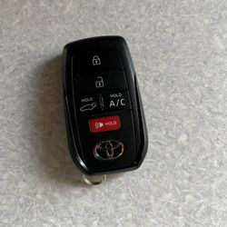 Used By Toyota on Multiple Models 	•	Compatible Toyota part numbers include 8990H‑0C010, 0C011, 0C020, 0C021, 0E330, and 0E340, catering to different 