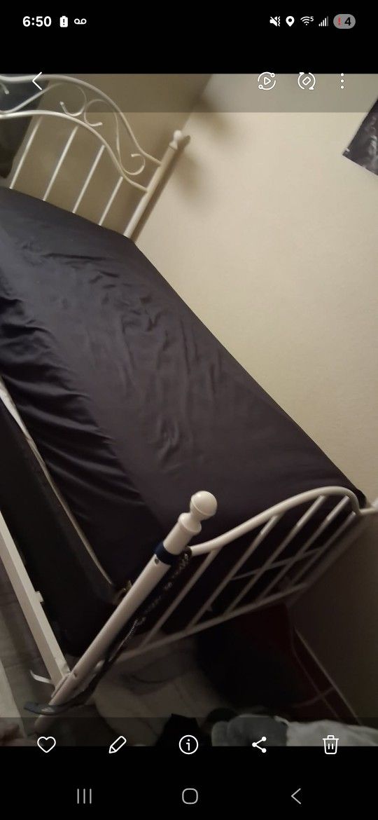 Twin Bed