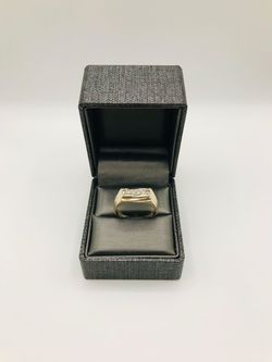 MENS DIAMOND RING