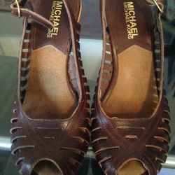 Michael Kors Size 4M Heels