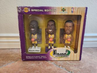 Lakers bobble head