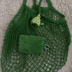 Knit Beach Bag With Wallet