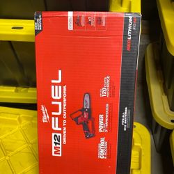 Milwaukee M12 Fuel Hatchet 6”pruning Saw Cat.2527-20 New