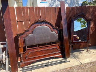 Queen size bed and mirror