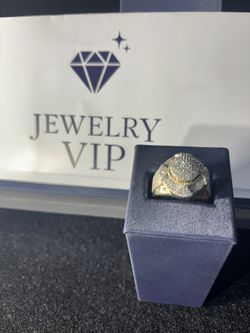 10K Man’s Cluster Ring