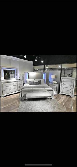 Brand new luxury bed room set on sale 40$ down take home today!!!