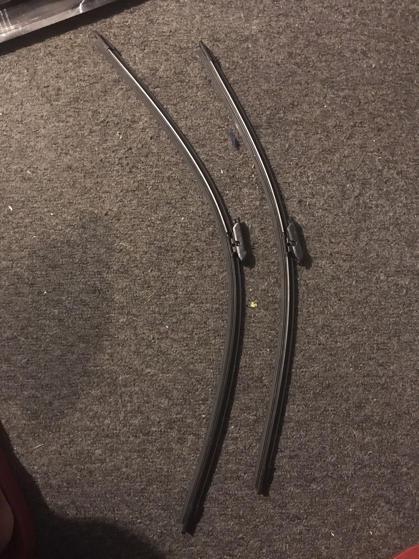 Chevy Cruze Wind Shield Wipers (2016)