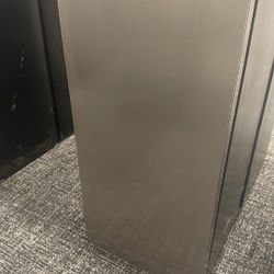 Upright Freezer 