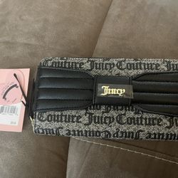 Brand New Juicy Couture Wallet 
