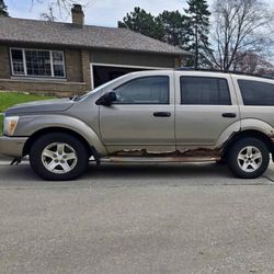 2004 Dodge Durango